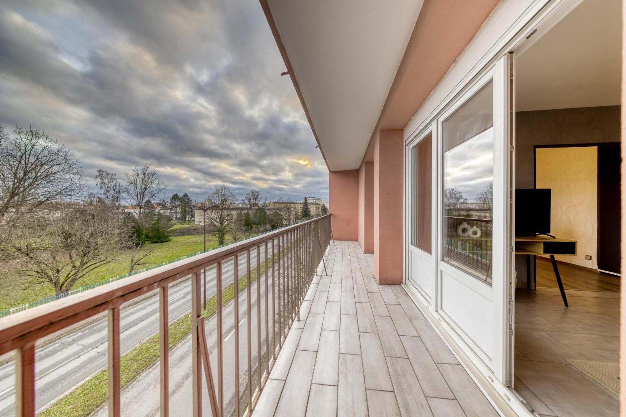 Appartement Les Oiseaux Thionville Buitenkant foto