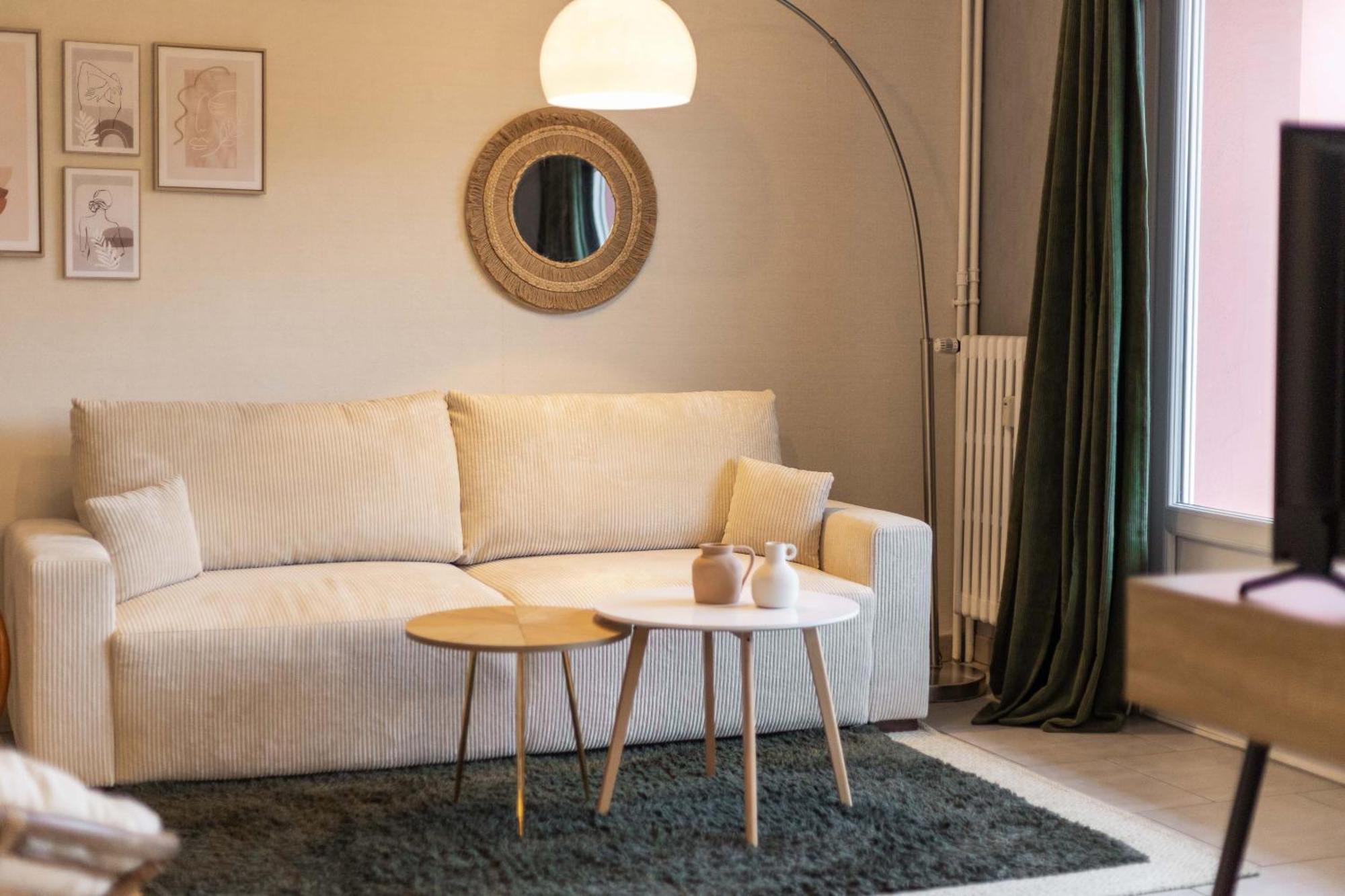 Appartement Les Oiseaux Thionville Buitenkant foto